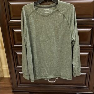 Roundtree and York Men's Green Long Sleeve Shirt